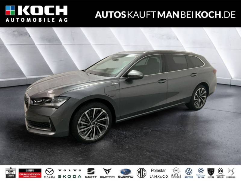 Skoda Superb Combi LK 1,5TSI iV AHZV NAVI PANO HUD AHK