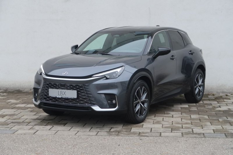 Lexus LBX FWD Cool