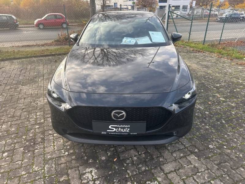 Mazda 3 2.5L e-SKYACTIV G 140ps