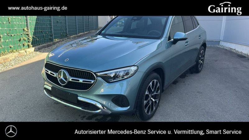 Mercedes-Benz GLC 220d Avantgarde+LED+AHK+Distr.+360°