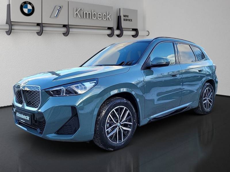 BMW iX1 eDrive20 M SPORT LED ACC ParkAss AHK KeyLess