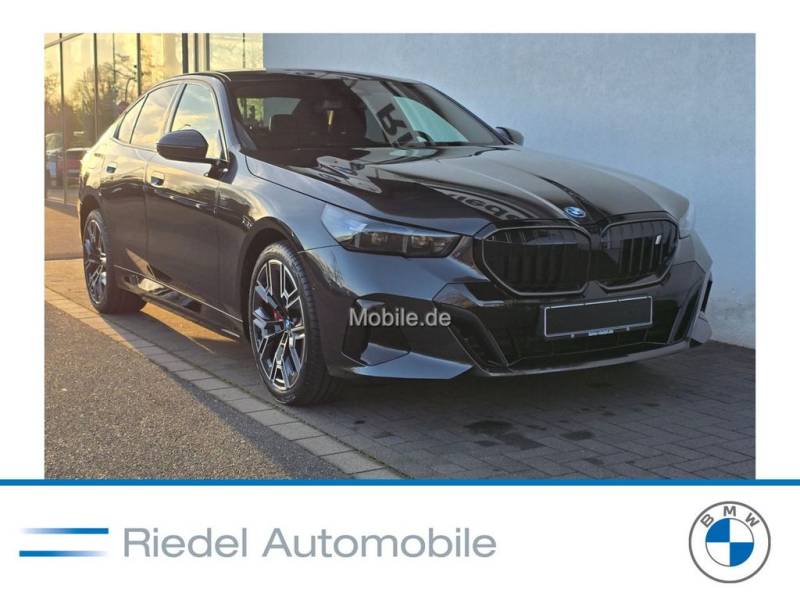 BMW i5 eDrive40 Navi Tempom.aktiv Bluetooth PDC MP3