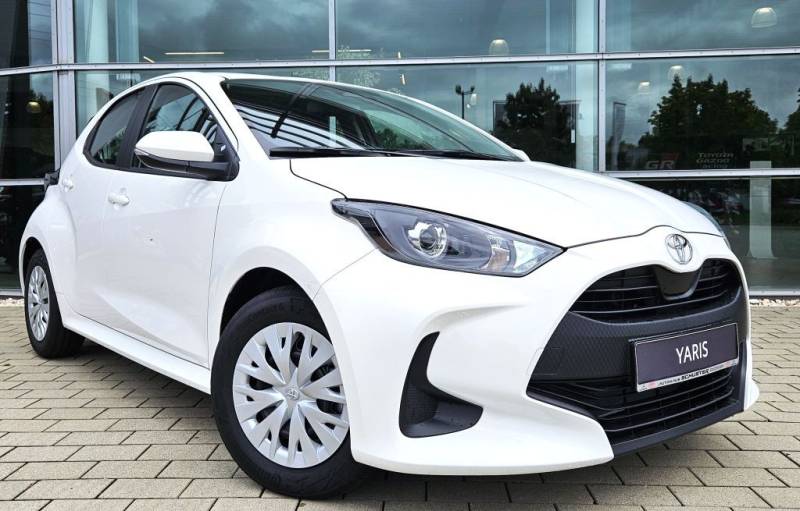 Toyota Yaris Hybrid 116 1.5 VVT-i Business Edition