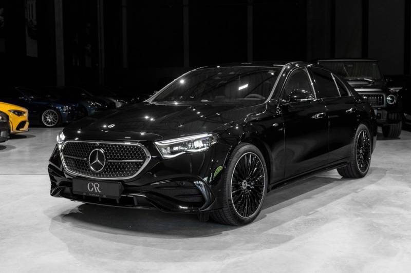 Mercedes-Benz E 300 de 4Matic AMG Line Premium