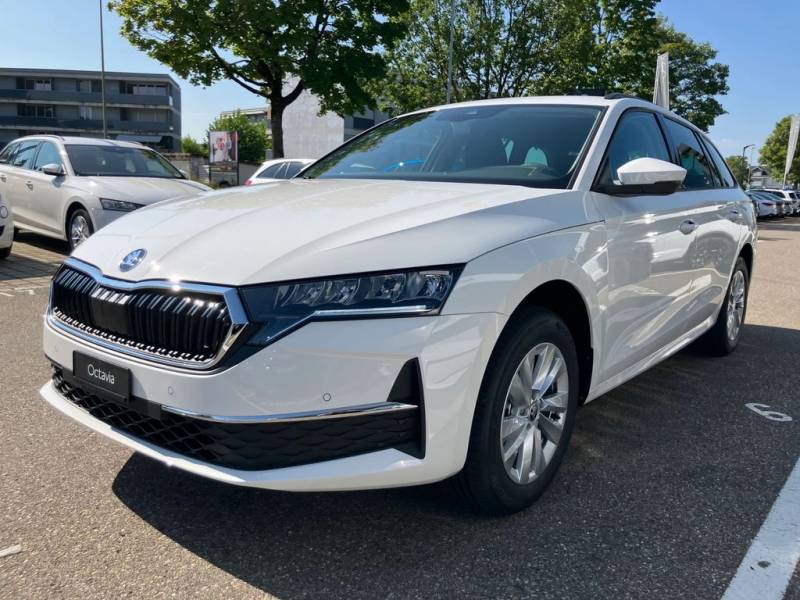 Skoda Octavia Combi 1,5 eTSI DSG Selection AHK BFS Kam