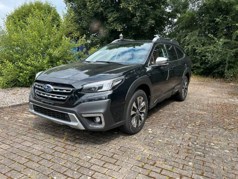 Subaru Outback 2.5i Platinum Lineartronic Modell 2025
