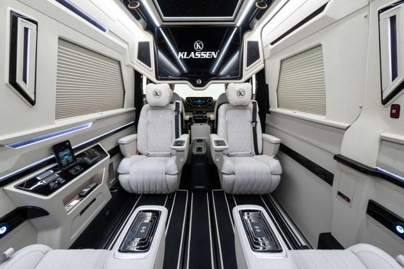 Mercedes-Benz Sprinter 319 - New with us, soon with you - VIP