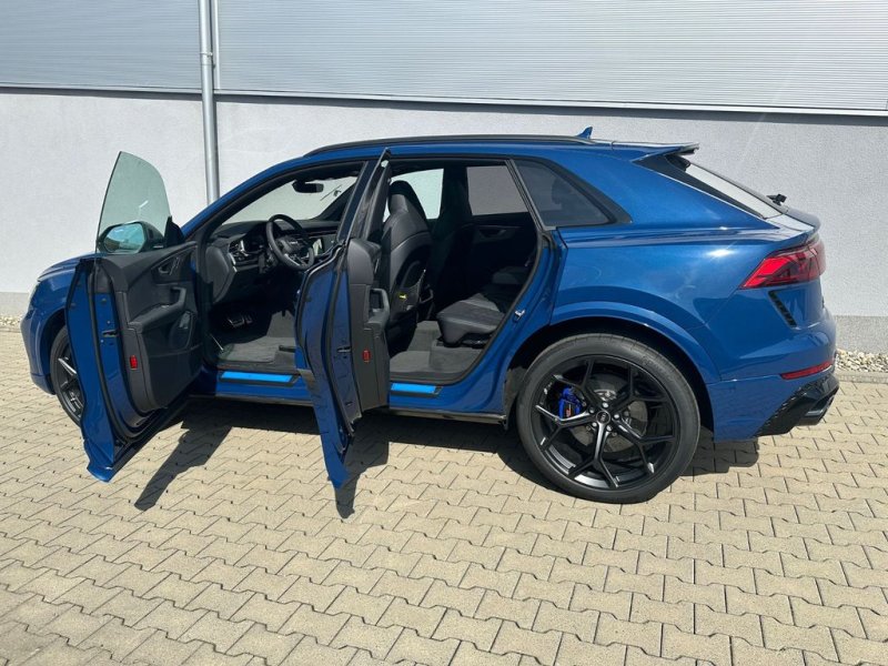 Audi RSQ8 RS Q8 performance Head Up/Keramik Bremse/