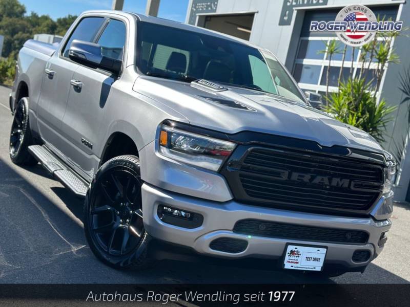 Dodge RAM NIGHT EDITION GT eTORQUE V8 BACK COVER 22"