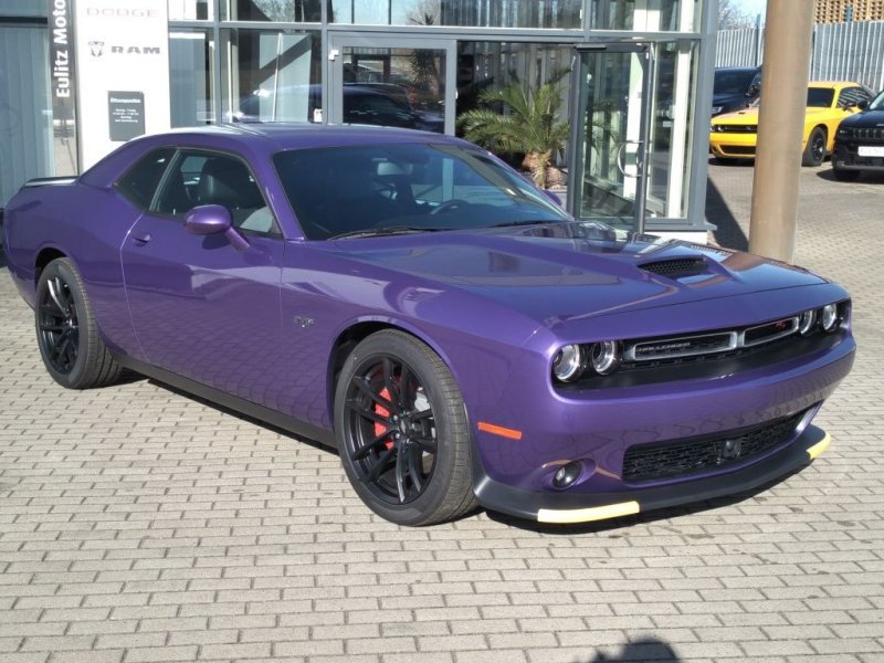 Dodge Challenger R/T V8 PlumCrazy Brembo Klappenauspuf