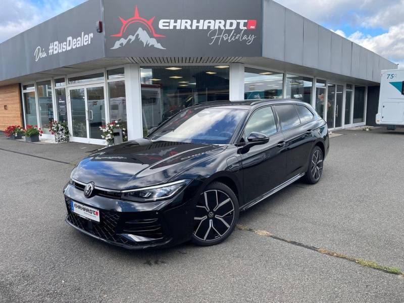 Volkswagen Passat Variant e-Hybrid 1.5 TSI DSG R-Line DCC A