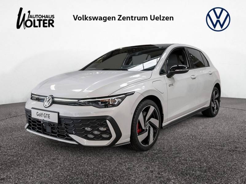 Volkswagen Golf VIII 1.5 eHybrid GTE FACEL. PANO MATRIX-LED