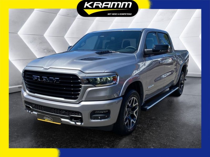Dodge RAM 1500 Laramie Sport Crew Cab 3.0 L6