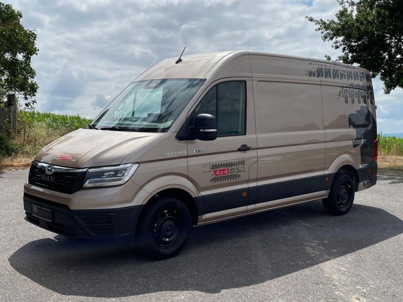 MAN TGE 3.200 L3H3 Kasten 4x4 ACC LED SITZHZ KAMERA