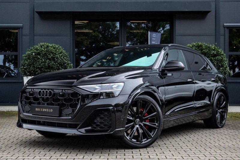 Audi Q8 60 TFSI e Competition 490pk, Carbon, Full-opt