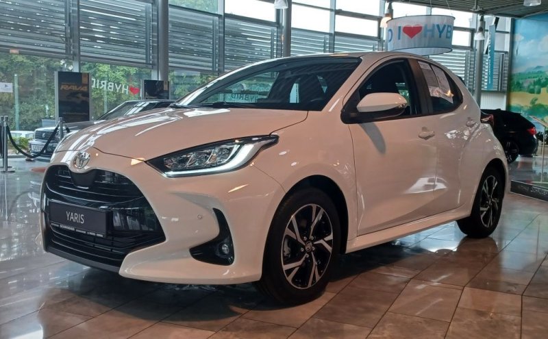 Toyota Yaris Hybrid 116PS Style-Plus