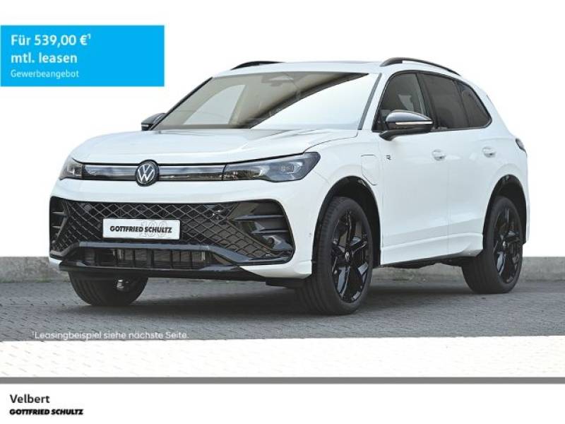Volkswagen Tiguan R-Line 1 5 l eHybrid DSG HandK and PANO 0 5% 
