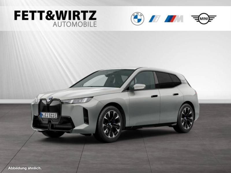 BMW iX xDrive45 M Sport-AHK-StopandGo-Head-Up-H/K