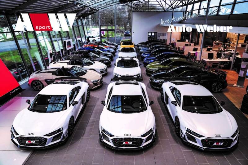 Audi A1 ALLSTREET 35TFSI SLINE SONOS INFOTAINMENT PLU