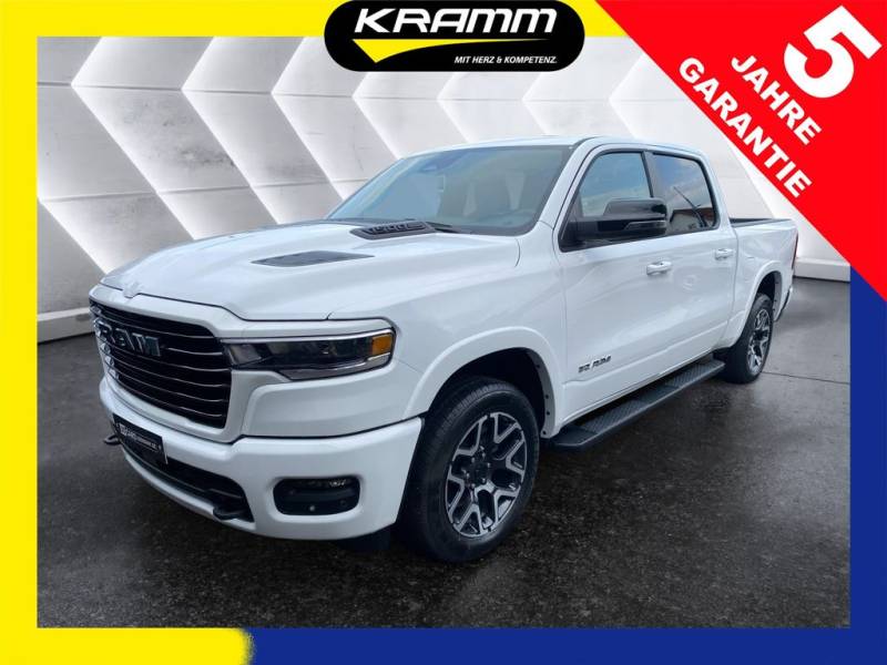 Dodge RAM 1500 Laramie Sport Crew Cab 2025 3.0 L6