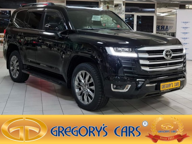 Toyota LC300 70thANV+2023+SOFORT+BERLIN+100 St+STOCK