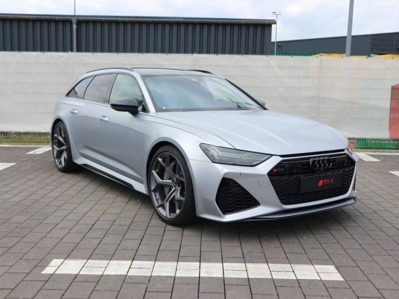 Audi RS 6 Avant performance*FLORETTSILBERMATT*EXCLUSI