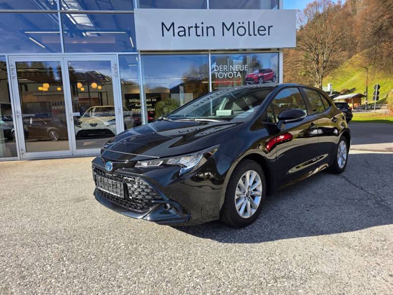 Toyota Corolla Hybrid Business Edition