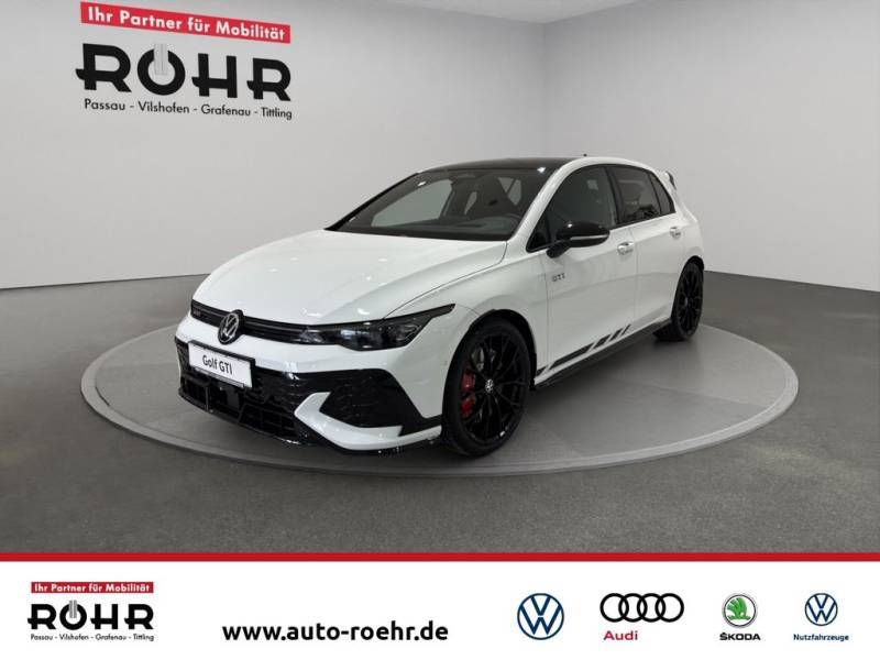Volkswagen Golf VIII GTI Clubsport (DCC/BlackStyle/HarmanKa