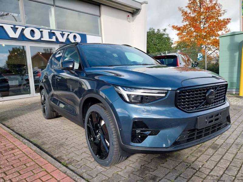 Volvo XC40 Ultra Black Edition 2WD