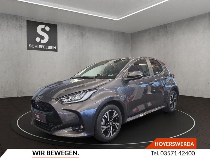 Toyota Yaris 1.5 Hybrid Team D MJ-2024 LED+EPH+SHZ+ACC