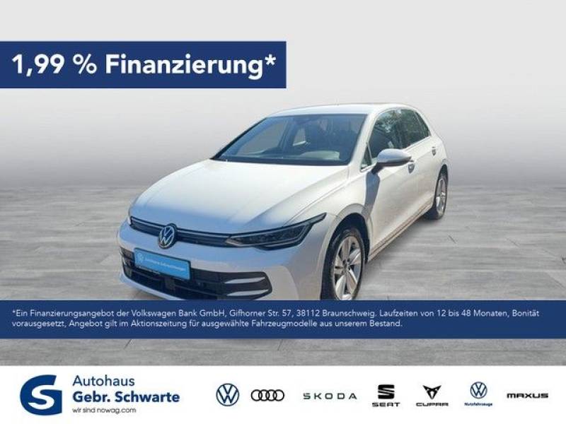 Volkswagen Golf VIII Lim. 1.5 eTSI DSG Life LED SHZ ACC
