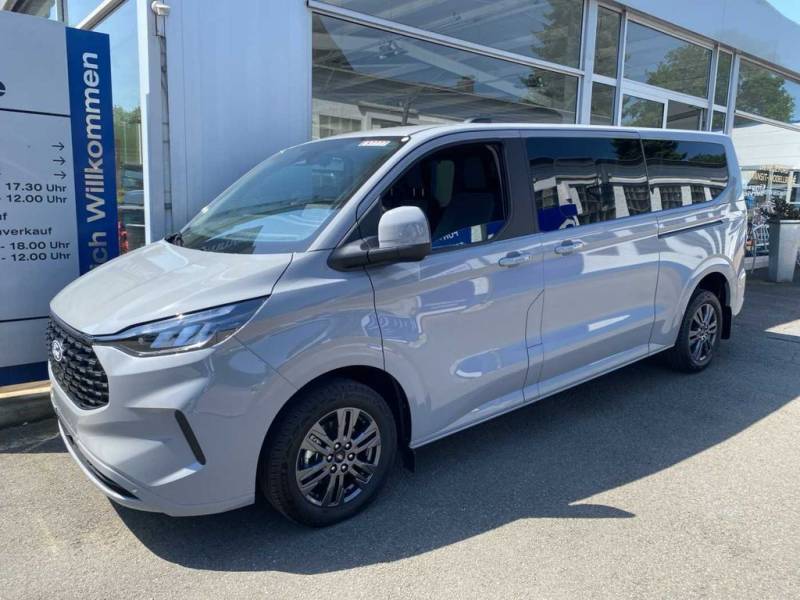 Ford Tourneo Custom 320 L2 Automatic Titanium AHK 125