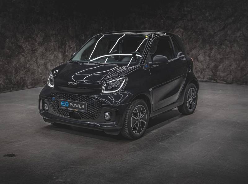 Smart ForTwo EQ coupe passion EXCLUSIVE:THE BLACKSTER!