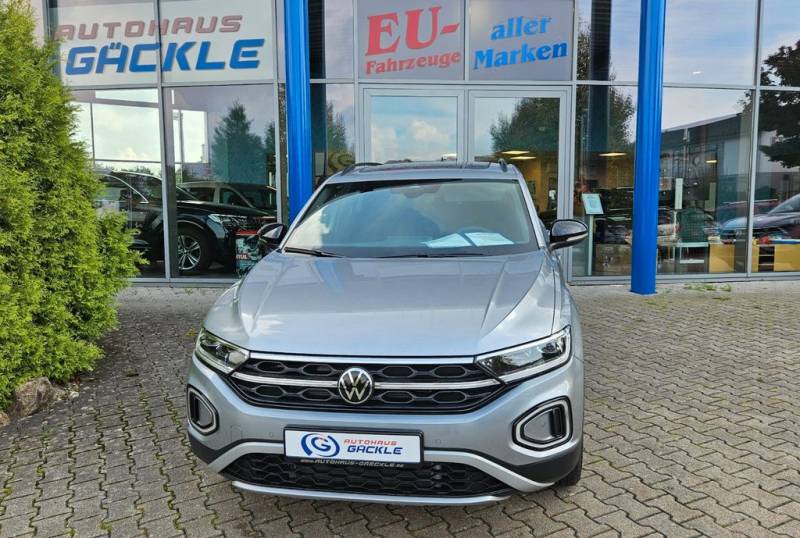 Volkswagen T-Roc 1.5 TSI OPF DSG Style,BlackStyle,IQ Matrix