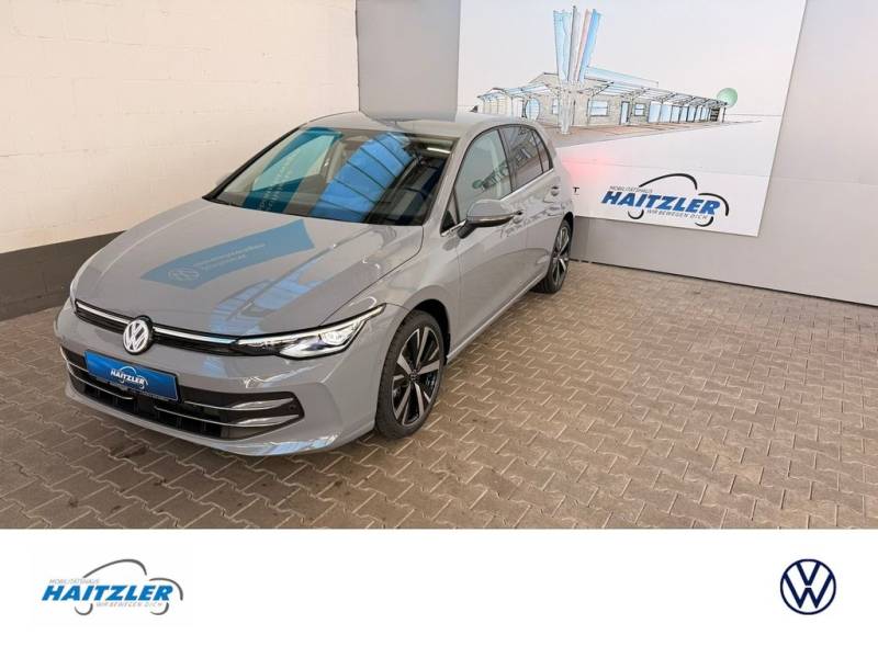 Volkswagen Golf VIII Lim. 1.5 eTSI 110 kW Style DSG + Navi