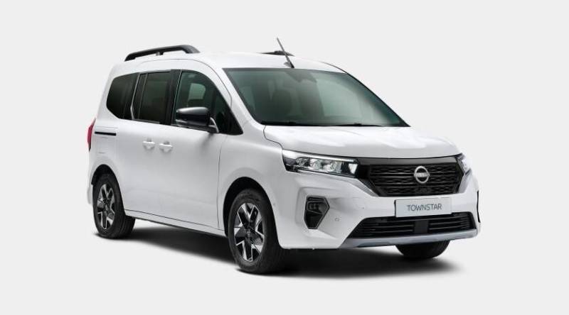 Nissan Townstar 1.3 DIG-T AT L2 "Tekna" 7-Sitzer