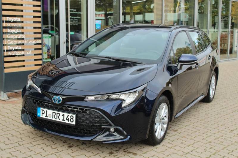 Toyota Corolla Touring 2.0 Sports Hybrid Business E