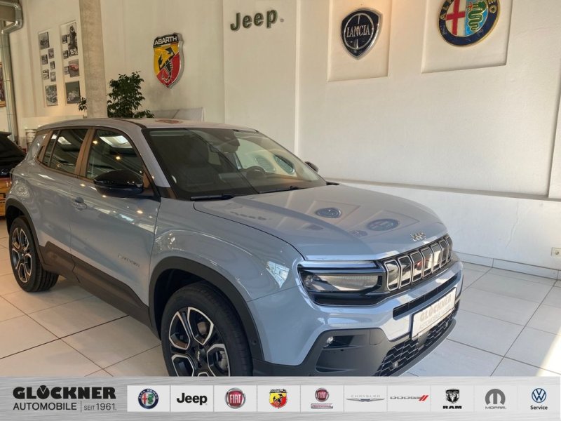 Jeep Avenger e-Hybrid Summit