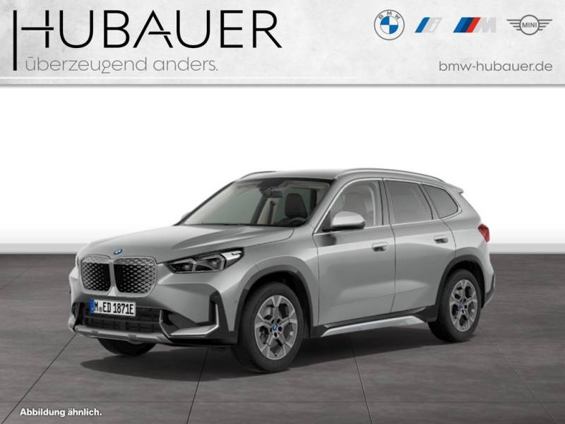 BMW iX1 eDrive20 [xLine, AHK, ACC, RFK, 18" LMR, LED