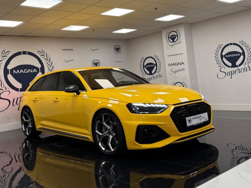 Audi RS4 TFSI quattro Avant 25 Years Edition