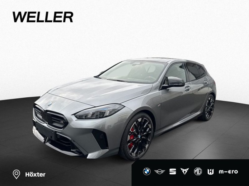 BMW M135 xDrive Sportpaket HUD Navi LED Klima PDC