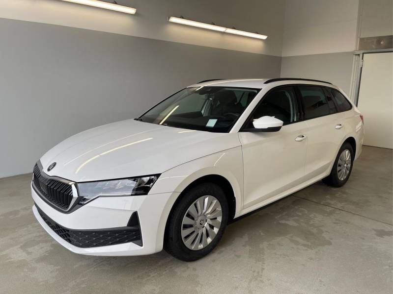 Skoda Octavia Combi Essence 150 PS DSG AHK+Sitzheiz...