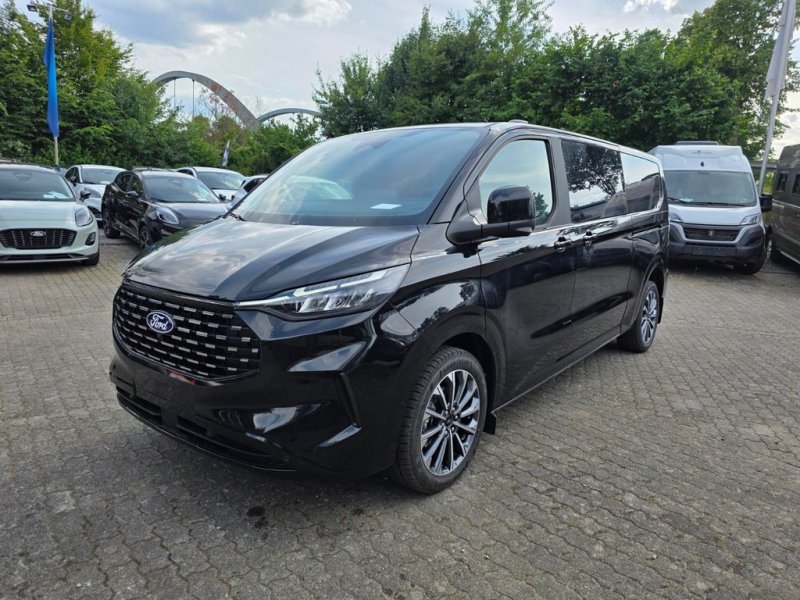 Ford Tourneo Custom Titanium x  L2 AWD autom. 360 °
