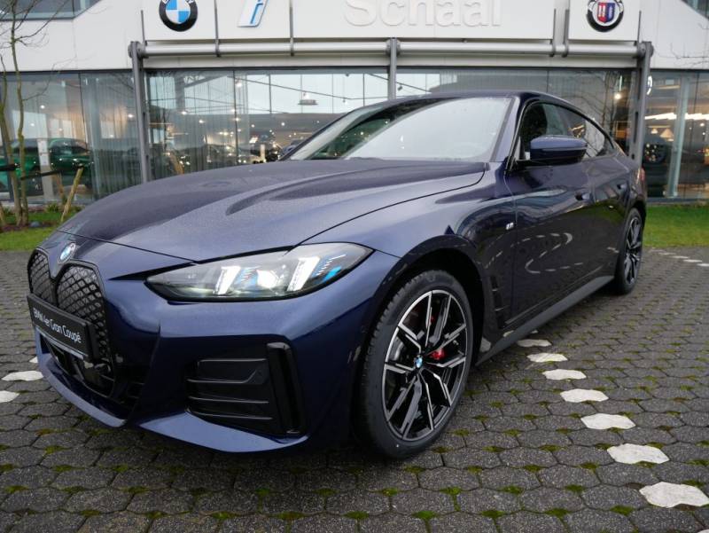 BMW i4 xDrive40 M Sport AHK ACC 360° HuD SHZ DAB