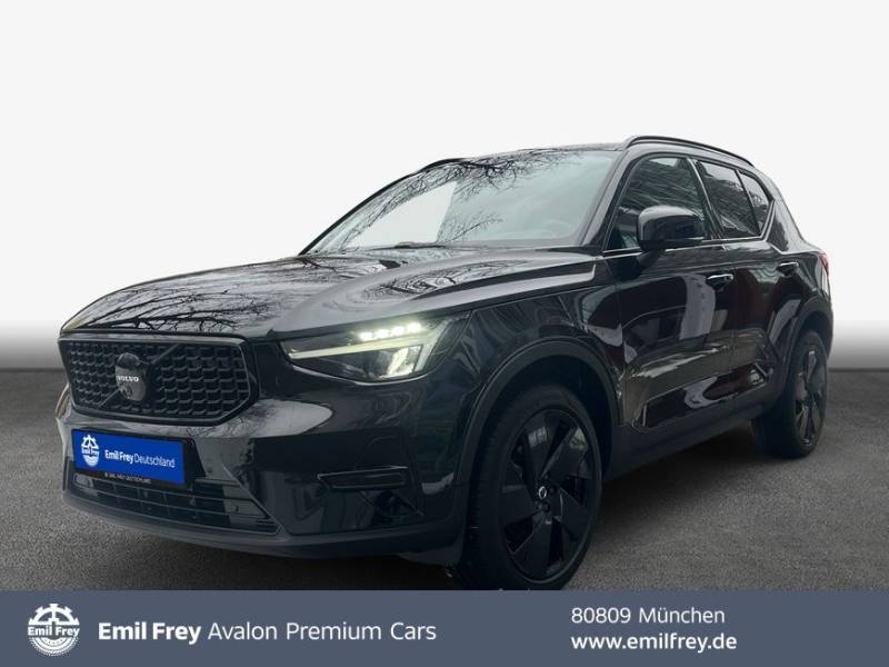 Volvo XC40 B3 B DKG Plus Black Edition