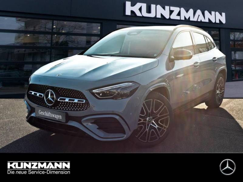 Mercedes-Benz GLA 200 AMG Night 360° AHK EasyPack Kamera SHZ