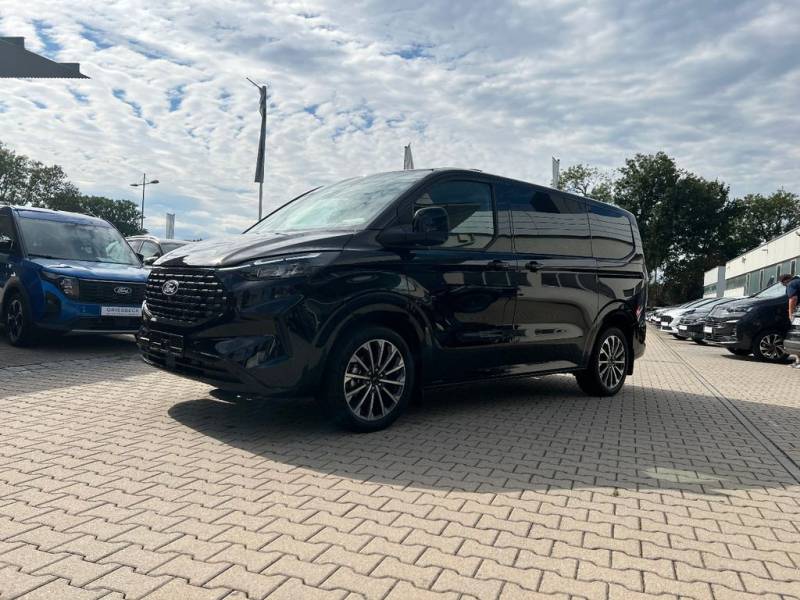 Ford Tourneo Custom L1 2.0 EcoBlue 320 Titanium X AHK