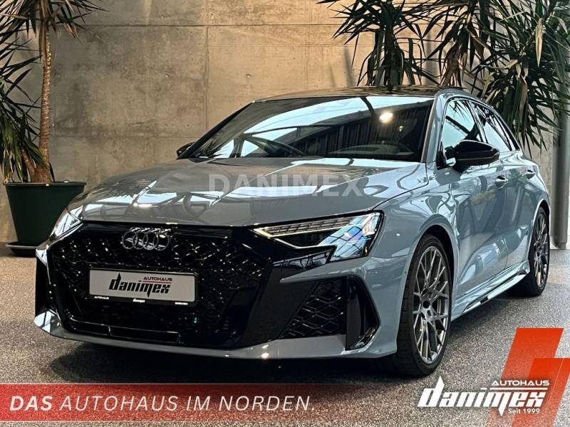 Audi RS3 Sportback quat Pano Keramik Abg. 360 HUD 280