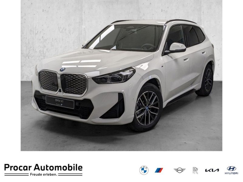 BMW iX1 xDrive30