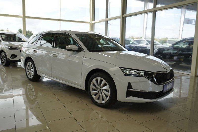 Skoda Octavia 1,5TSI DSG aAHK/Matrix/ACC/Kamera/el.Kla